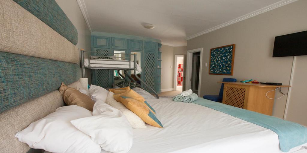 Fly Me To The Moon Guesthouse Mossel Bay Exteriér fotografie